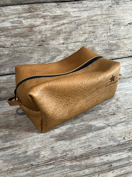 Hand Made Leather Dopp Kit/Toiletry Bag-Distressed Oil Tan