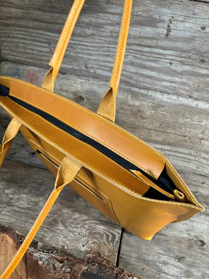 Essential Women's Tote Bag-Thistle Bridle