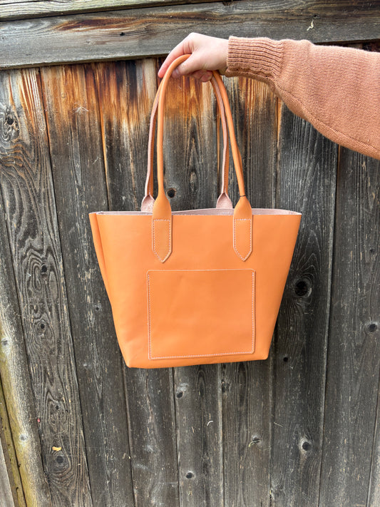 Women's Minimal Tote Bag- Creamsicle